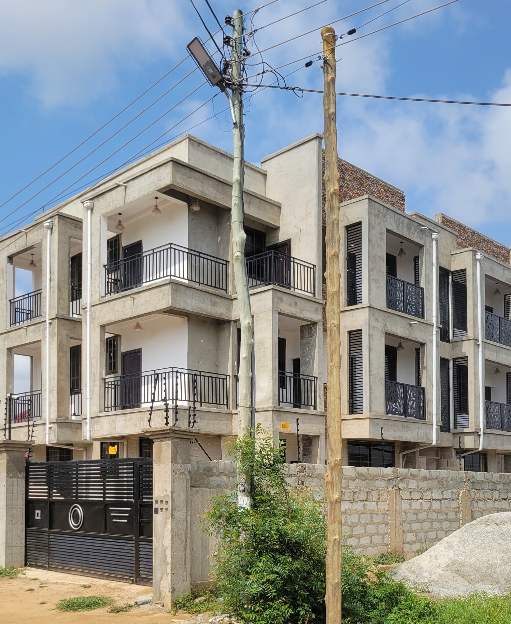 2 bedroom semi-detached